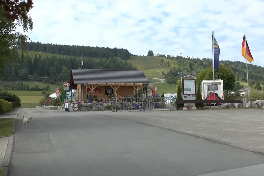 WoMoPark Willingen Einfahrt 01